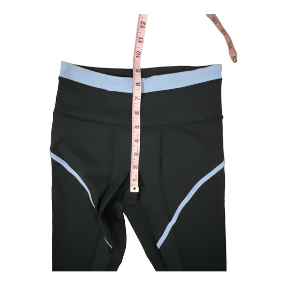 LULULEMON ATHLETICA capri legging size 4 F1-30 - Picture 5 of 7